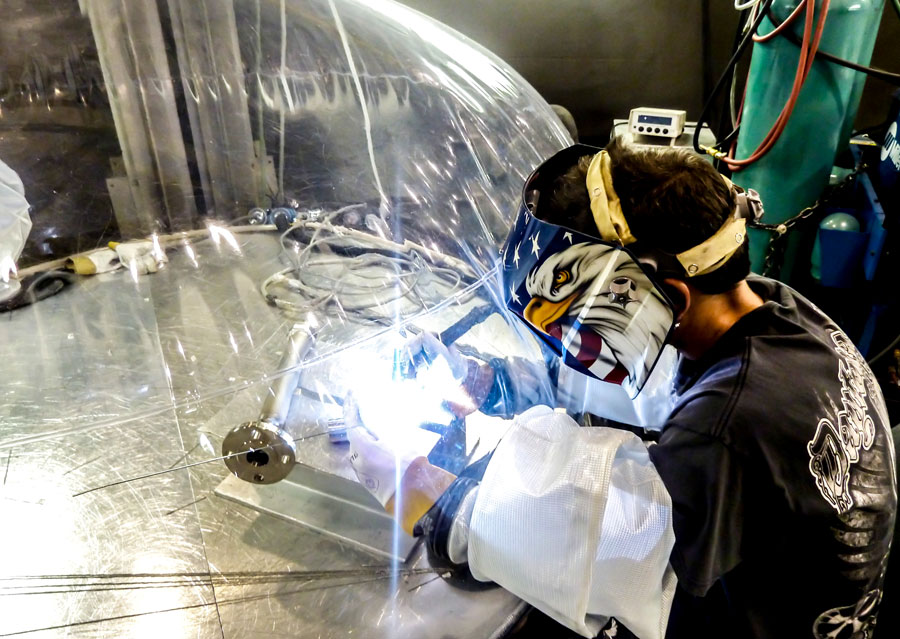 welding enclosure - aerospace industry